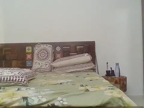 julywwrt online show from October 12, 2025, 9:52 am