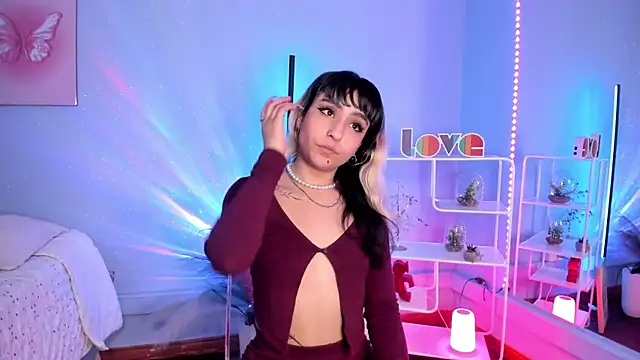 MaveParks  online show from October 3, 2025, 11:40 am