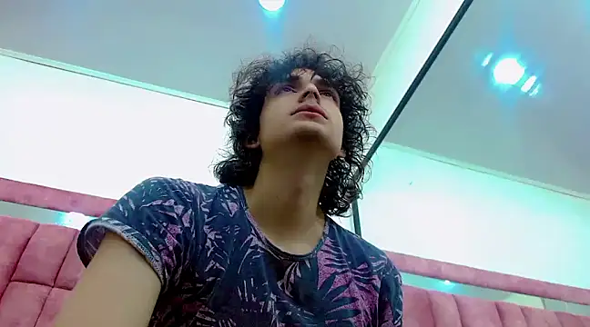 Sr BonnyEthan online show from February 26, 2025, 1:30 pm