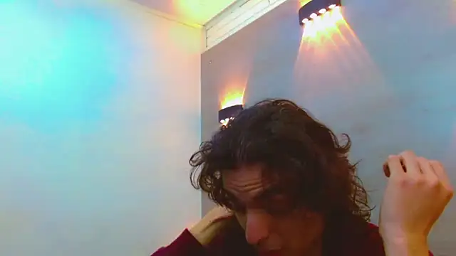 Sr BonnyEthan online show from November 12, 2025, 1:44 pm