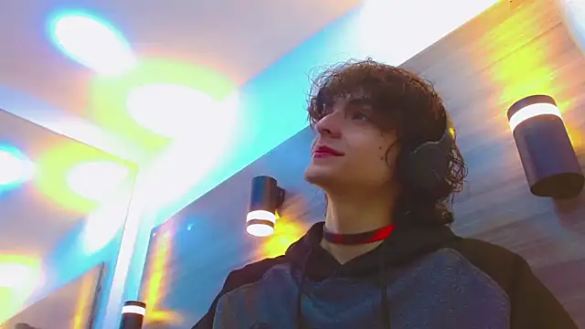 Sr BonnyEthan online show from March 31, 2026, 1:00 pm