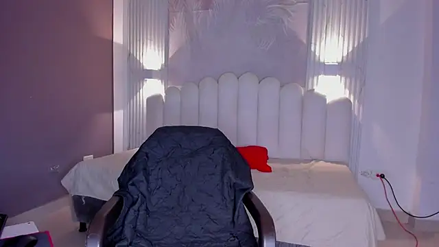 NastassjaCandy online show from January 10, 2026, 7:48 pm