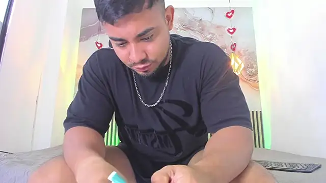 BrianMalonee online show from April 14, 2026, 12:22 pm