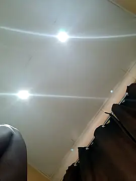 Indianqueen03 online show from January 8, 2025, 2:03 pm