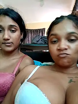 Indianqueen03 online show from November 2, 2025, 12:07 pm