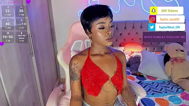 Snapshot of Miss_westt_ chatting on September 12, 2025, 8:03 am Miss westt  online show from September 12, 2025, 8:03 am