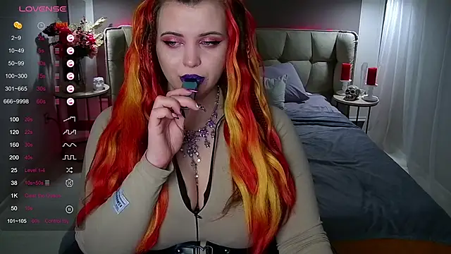 Miss Maya Mils online show from February 4, 2025, 1:02 am