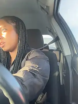 Your Paris online show from February 20, 2025, 4:57 pm