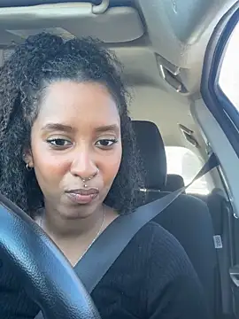 Your Paris online show from March 6, 2025, 7:32 pm