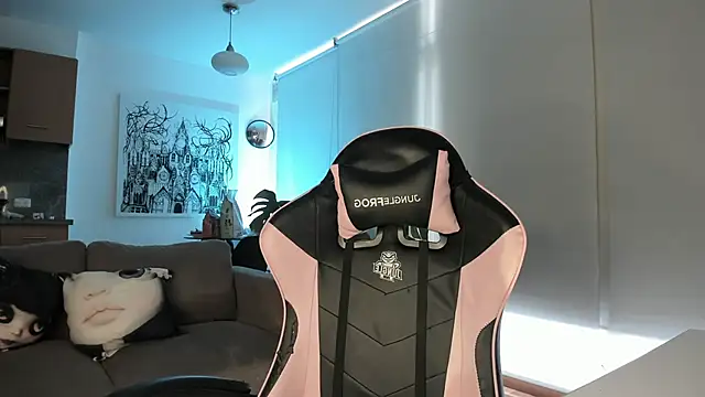 annie gh online show from April 19, 2026, 6:10 pm