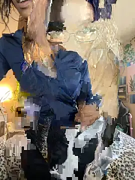 magicalc00ch online show from January 21, 2025, 9:15 pm