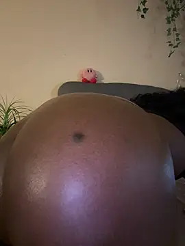 magicalc00ch online show from March 4, 2025, 1:23 am