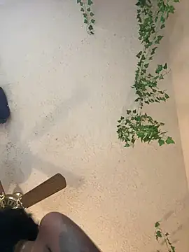 magicalc00ch online show from March 9, 2025, 10:41 pm