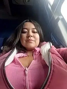 Cristal  04 online show from December 3, 2025, 4:05 pm