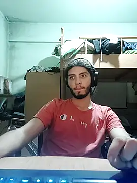 Snapshot of kleineid77 chatting on October 31, 2025, 8:10 pm kleineid77 online show from October 31, 2025, 8:10 pm