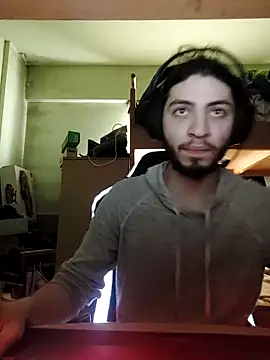 Snapshot of kleineid77 chatting on February 14, 2026, 2:14 pm kleineid77 online show from February 14, 2026, 2:14 pm