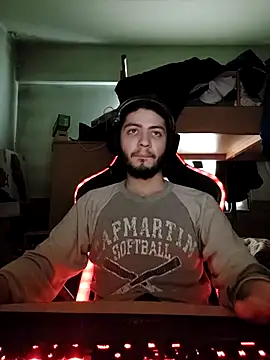 Snapshot of kleineid77 chatting on February 21, 2026, 2:40 pm kleineid77 online show from February 21, 2026, 2:40 pm