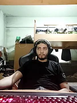 Snapshot of kleineid77 chatting on March 14, 2026, 3:28 pm kleineid77 online show from March 14, 2026, 3:28 pm