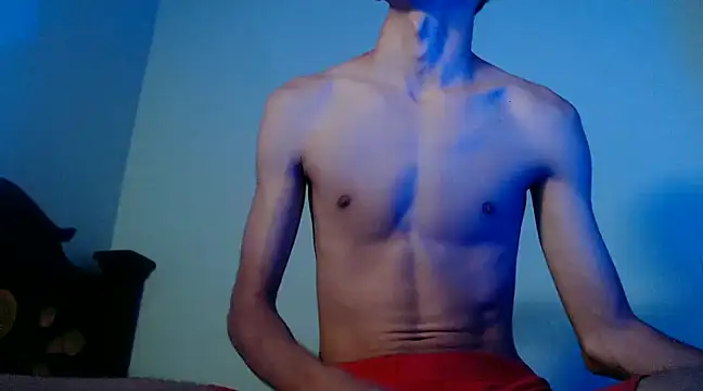 isaaclatino online show from March 22, 2025, 8:51 am