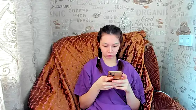 Adela Vetta online show from February 12, 2025, 9:31 am