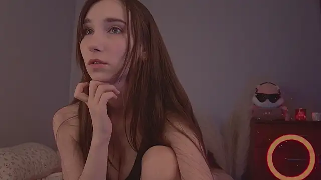 lezyliza online show from March 24, 2026, 1:27 pm