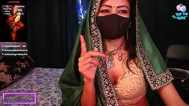 Snapshot of Aashiya- chatting on February 21, 2025, 2:17 am Aashiya- online show from February 21, 2025, 2:17 am