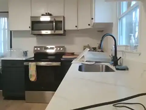 Snapshot of keiferkriss chatting on February 21, 2025, 10:48 pm keiferkriss online show from February 21, 2025, 10:48 pm