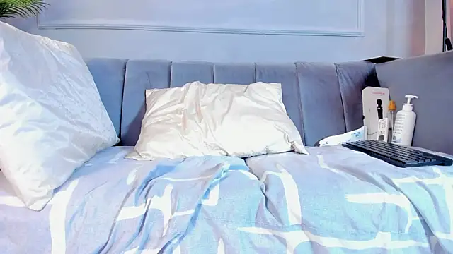 Amykord online show from February 22, 2025, 5:46 pm