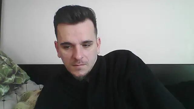 Huge cock22cm online show from March 6, 2025, 7:25 am