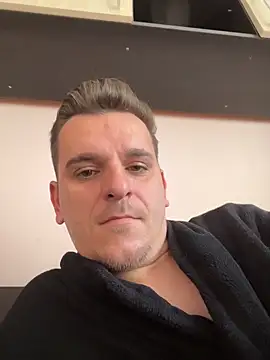 Huge cock22cm online show from March 24, 2026, 7:02 am