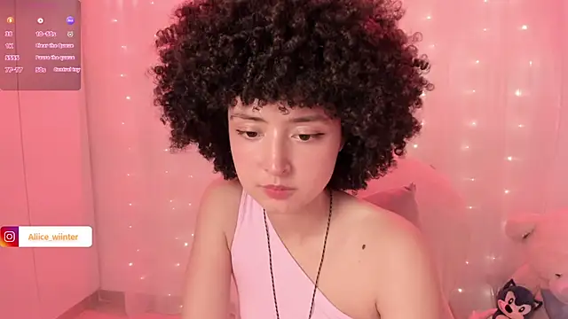 Alice winter  online show from November 11, 2025, 6:08 pm