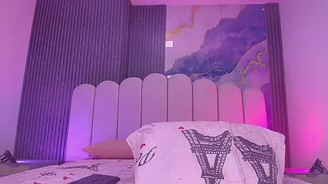 hot dione online show from March 28, 2026, 7:13 pm