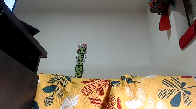 Suckmyself  online show from February 13, 2025, 4:43 am