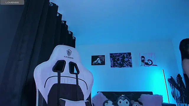 satanbabee online show from April 11, 2026, 10:47 pm