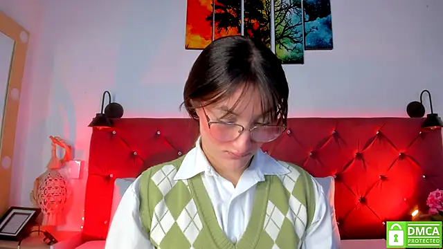 Ruth harvey  online show from December 20, 2025, 2:02 pm