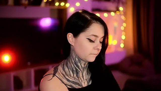 Snapshot of AcidPie chatting on February 7, 2025, 6:24 am AcidPie online show from February 7, 2025, 6:24 am