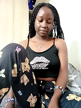 Snapshot of carenic chatting on January 17, 2026, 6:29 am carenic online show from January 17, 2026, 6:29 am