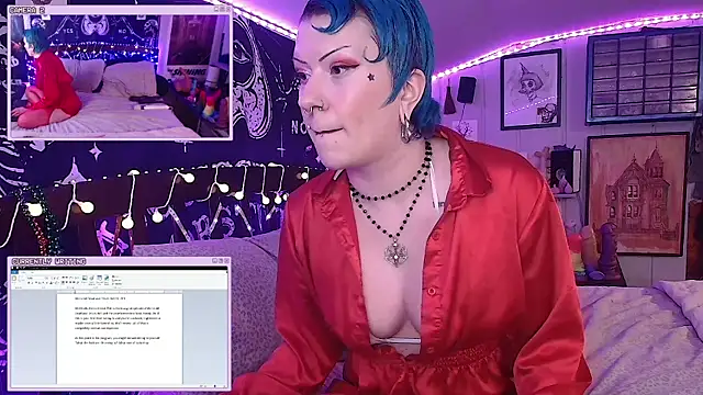 Snapshot of FondaDix_ chatting on November 18, 2025, 7:35 am FondaDix online show from November 18, 2025, 7:35 am