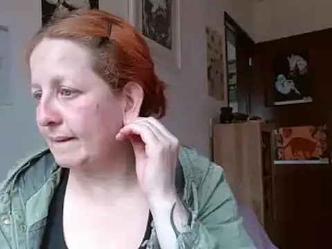 ViioletaMora online show from February 20, 2026, 6:52 pm