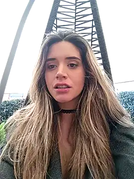 maliciaworld online show from December 10, 2024, 5:33 pm