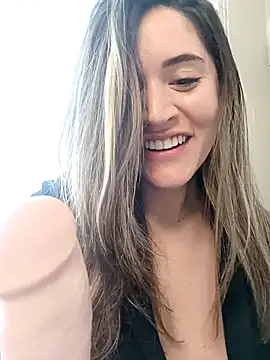 maliciaworld online show from February 1, 2025, 8:16 pm