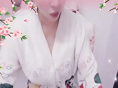 xiaoxuer online show from March 14, 2025, 4:43 am