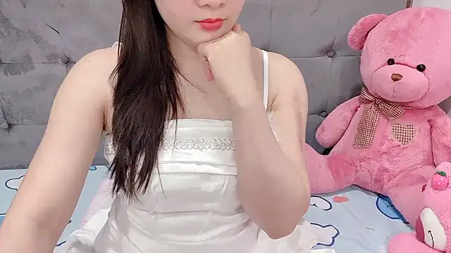 Snapshot of Funikio chatting on March 18, 2025, 4:15 am Funikio online show from March 18, 2025, 4:15 am