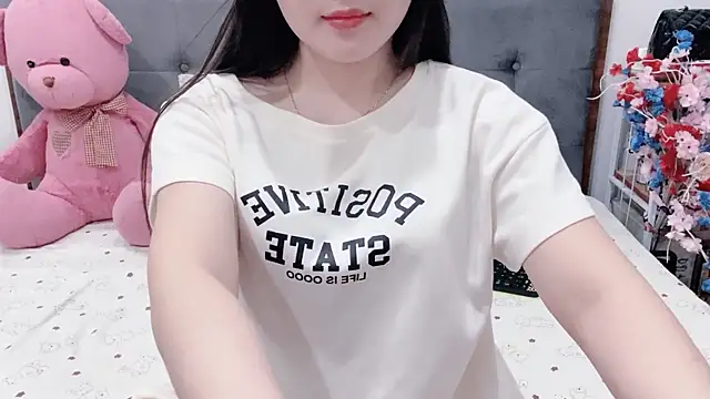 Funikio online show from June 7, 2026, 2:05 am