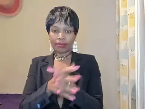 AfricanSquirtingQueen online show from January 10, 2026, 4:53 pm