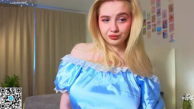 oliviabr0wn0 online show from November 7, 2025, 2:11 am