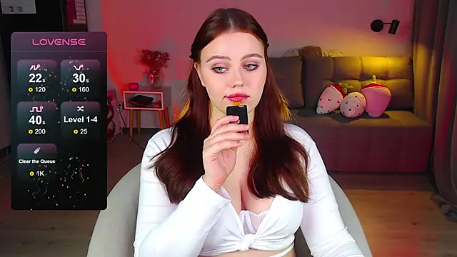 sensual me online show from December 5, 2024, 3:50 pm