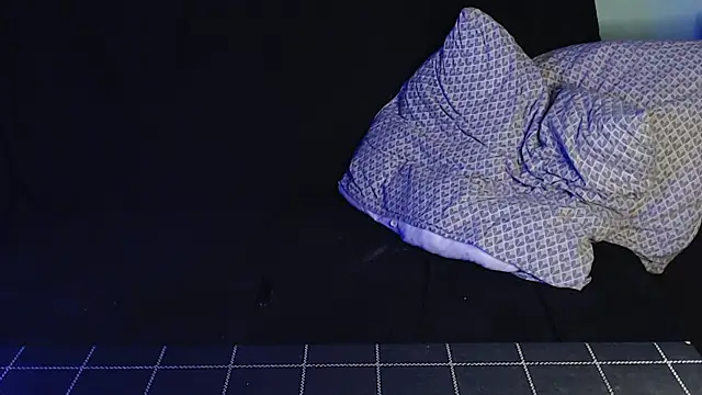 axxxturel online show from December 14, 2024, 8:18 pm