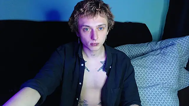 axxxturel online show from December 27, 2024, 7:14 pm