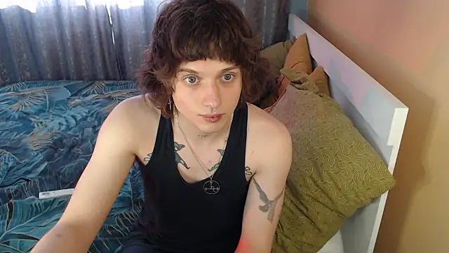 axxxturel online show from September 23, 2025, 1:25 pm